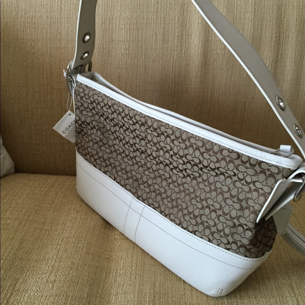 Coach Signature Purse
